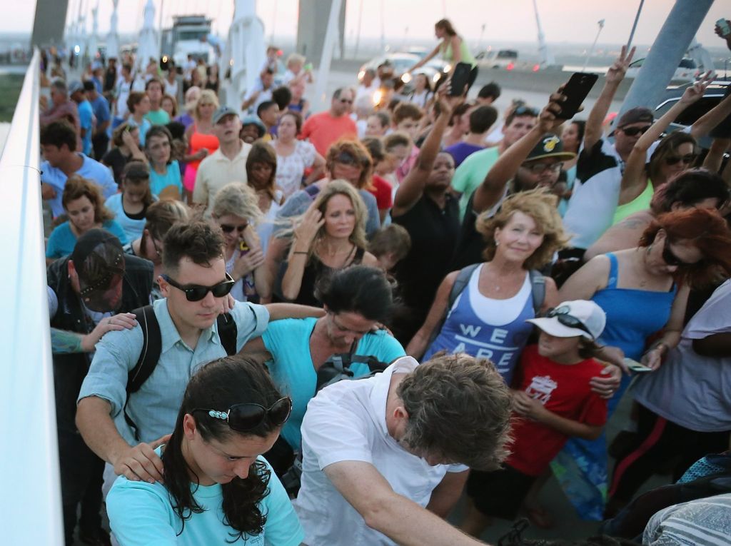 Charleston In Mourning After 9 Killed In Church Massacre