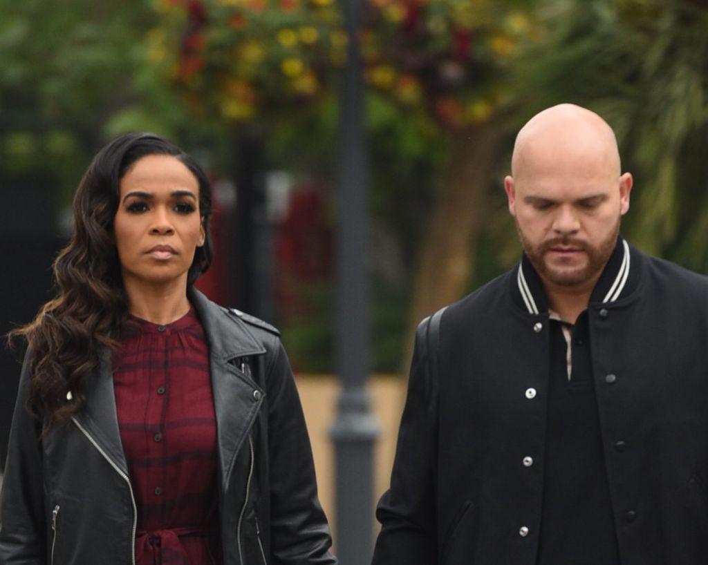 Sean Faris, Lacey Chabert, Michelle Williams And Chad Johnson Visit 'Extra'