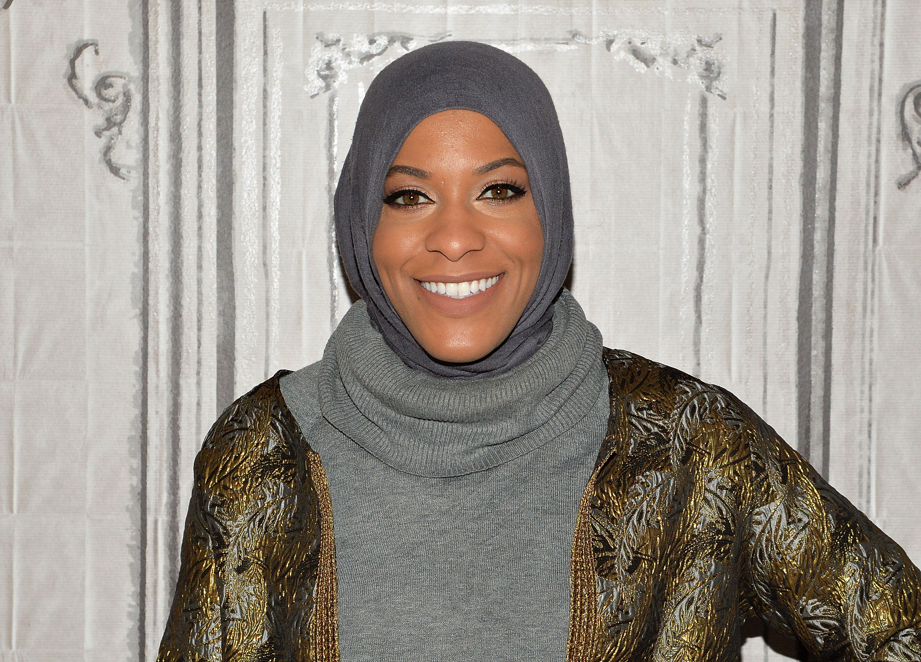 Ibtihaj Muhammad, Fencer